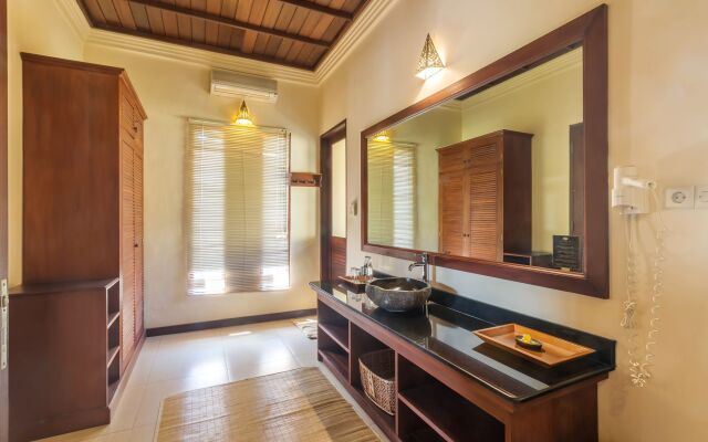 Amertha Bali Villas Beach Front Resort and Spa