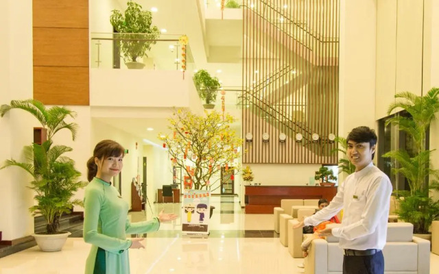 Danang Han River Hotel