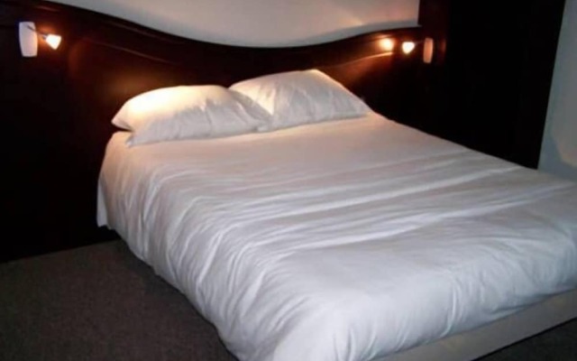 Fasthotel Saint Fargeau Ponthierry