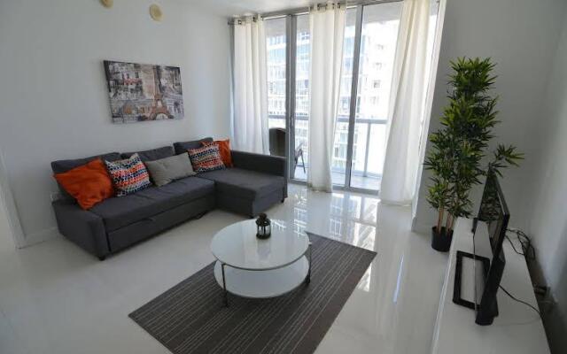 Icon Brickell Spa