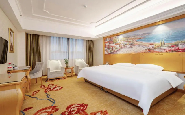 Venus International Hotel(Dongguan Songshan Lake Huawei University Store)