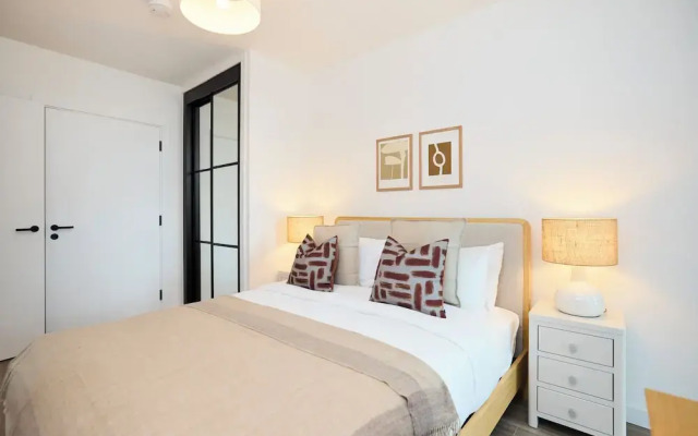 The Tottenham Place - Stylish 1bdr Flat With Balcony