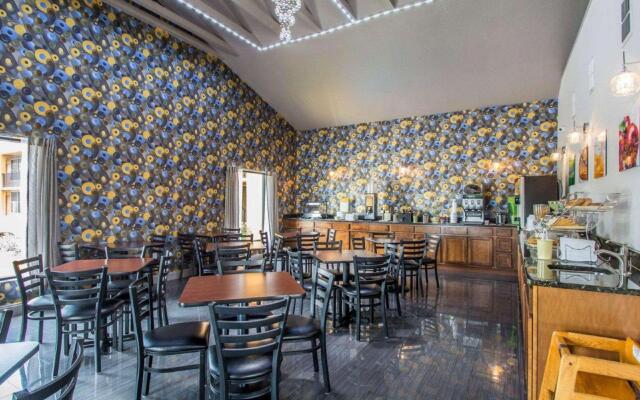 Rodeway Inn Davenport - Maingate South