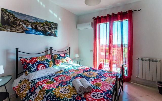 New Naxos Village