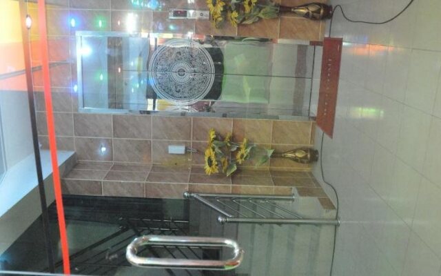 Platinum Hotel & Residence