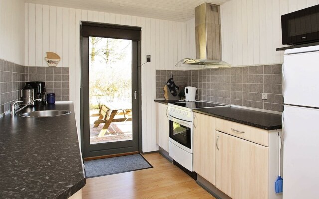 Quaint Holiday Home in Farsø With Indoor Whirlpool