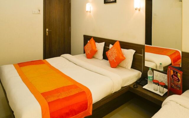 OYO 4437 Hotel Sai Sakha