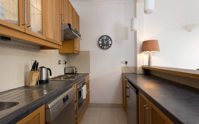 1 Bedroom Apartment in Notting Hill Accommodates 2