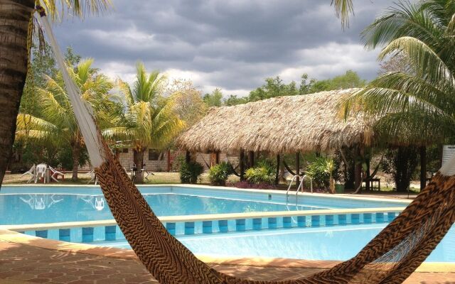 Cenotes Cabañas Suytun