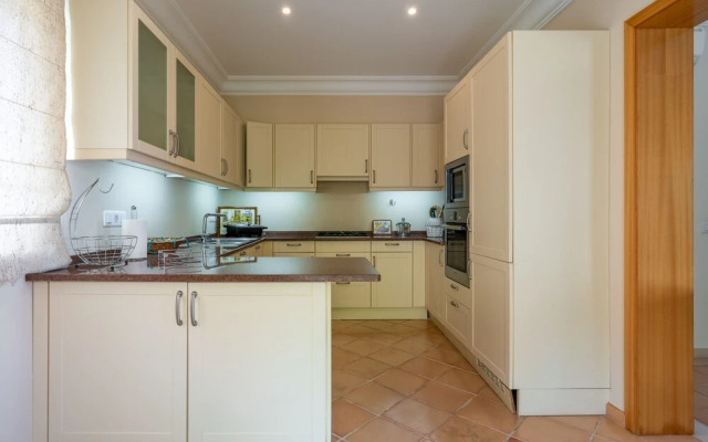 Scenic Apartment - Palheiro Village