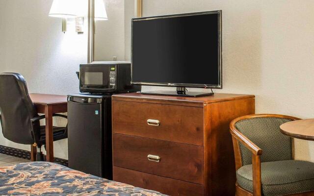 Econo Lodge Scranton near Montage Mountain