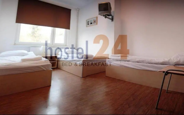 Hostel24 Bed&Breakfast