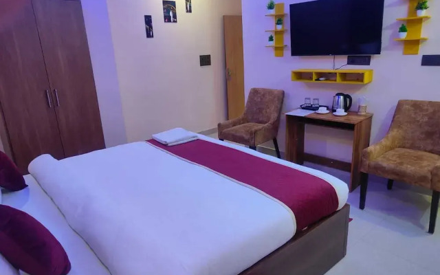 Pavitram Hotel & Banquet