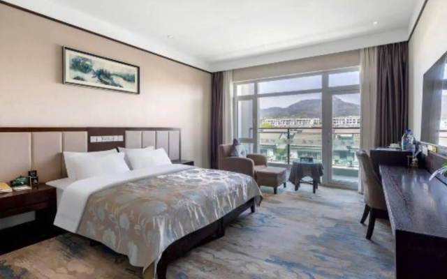 Grand Cloud View Hotel