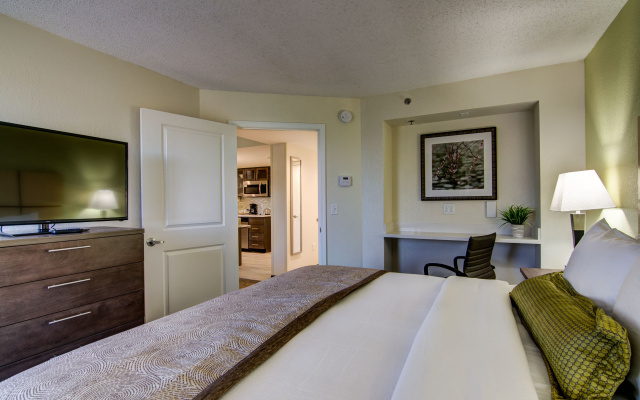 Candlewood Suites Richmond - West Broad by IHG