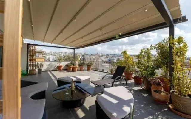Top floor ap Huge balcony with astonishing view