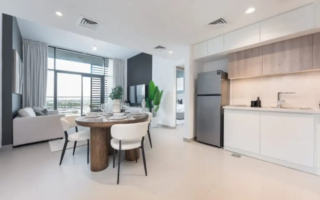 Modern Aesthetic 1-bedroom Apartment in Dubai Hills