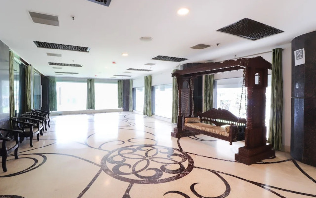 City Club & Hotels By Oyo Rooms