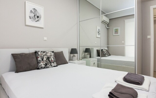Modern Luxury 2Bd Apt in Agios Dimitrios