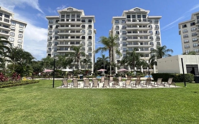 Private Modern Condo by Jacó Beach