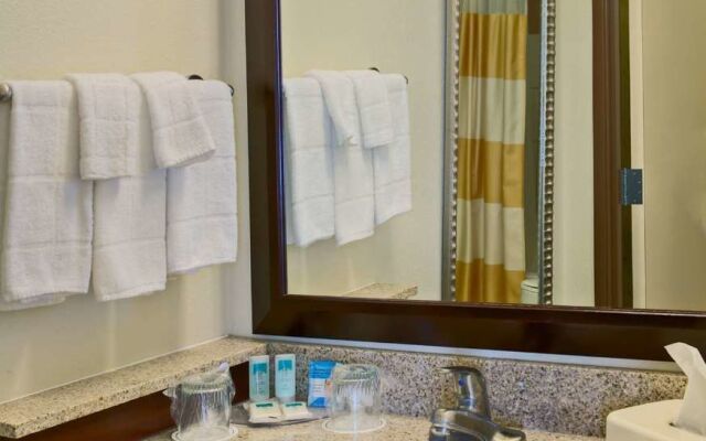 Fairfield Inn & Suites Lafayette South