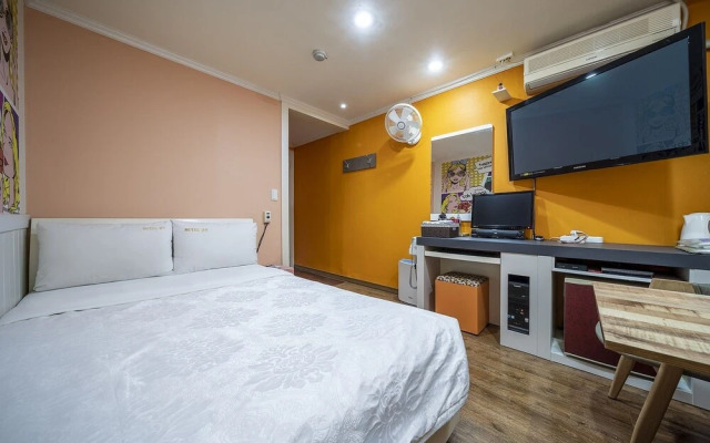 Cube Motel