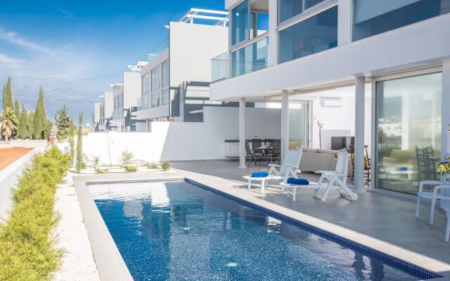 "villa Bp4, Contemporary 3bdr Protaras Villa With Pool, Close to Fig Tree Bay"