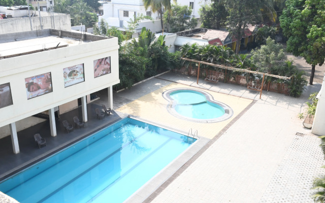 Hotel Pushpak Resort