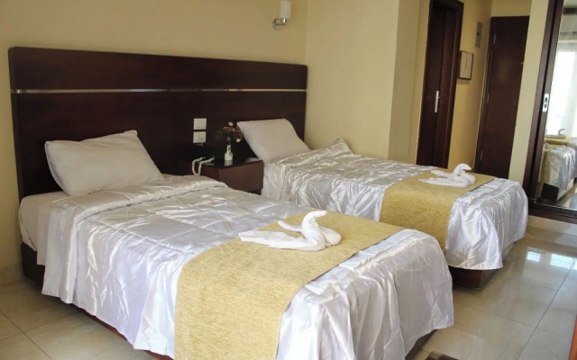 Pharaohs Hotel