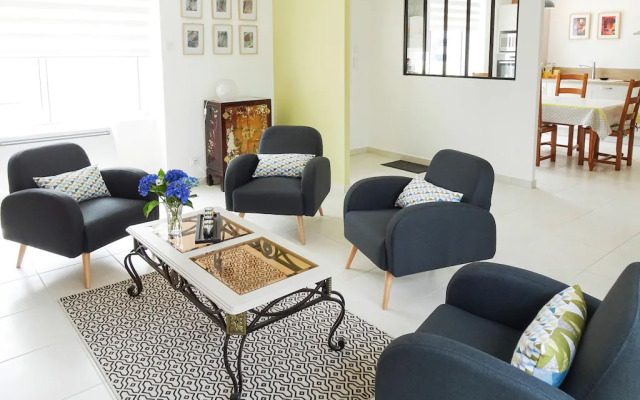 Holiday home, Pont-l"Abbé