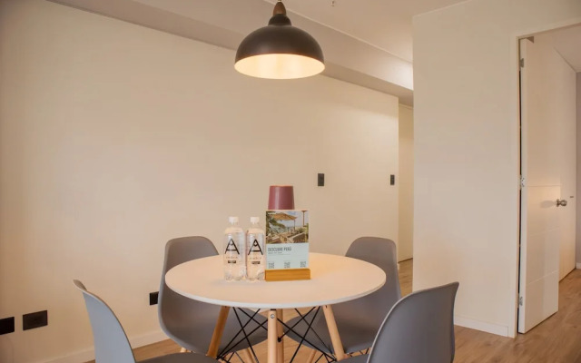 w Enchanting 1BR w Balcony in San Isidro