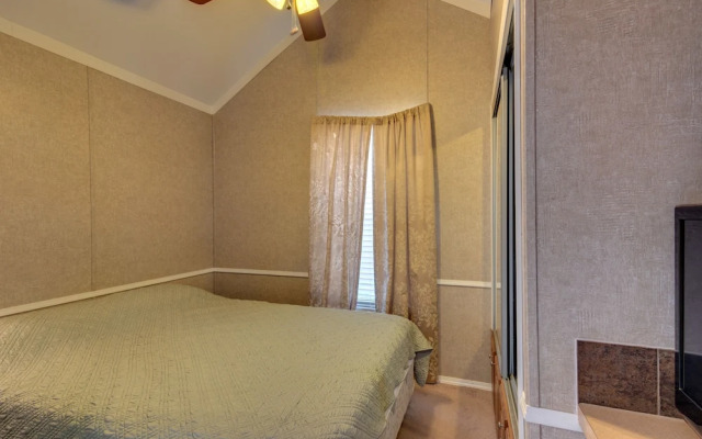 Lake Conroe RV & Camping Resort