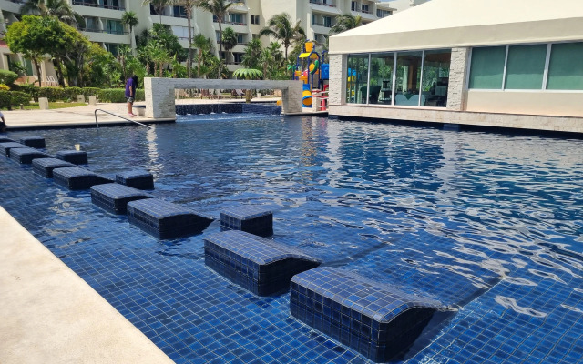 Studio Front The Beach Cancun