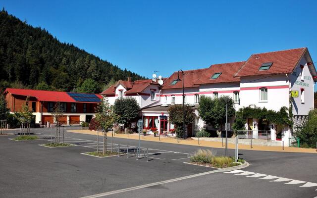 Logis Hôtel & Restaurant des Lacs