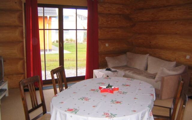 Quaint Holiday Home in Kropelin with Balcony