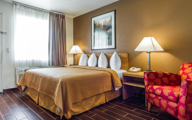 Quality Inn Oakland