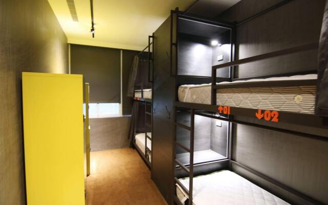 Next Taipei Hostel-Main Station