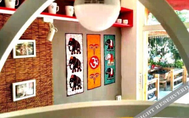 Yuejing B & B