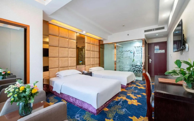 Yiwu Yuejia Business Hotel