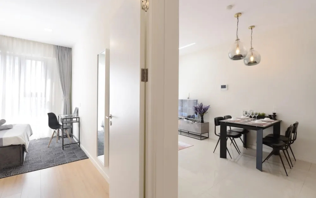 Henry Millenium Apartment Luxury 2Br