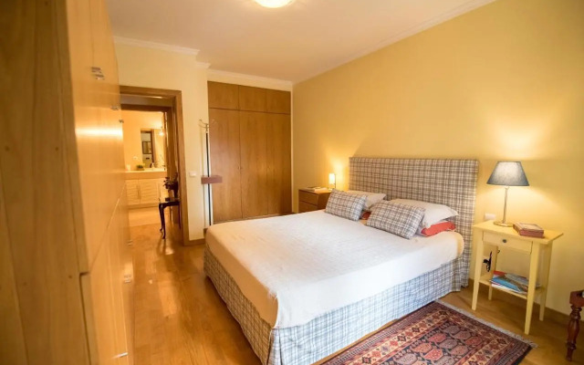 Funchal Arcadas Apartment by MLV