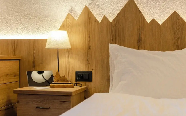 Kyrr Smart Mountain Retreat