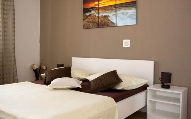 Apartments Pavlinovic