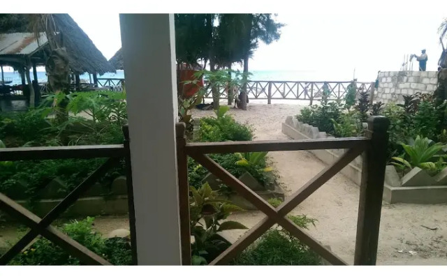 Union Beach Bungalows