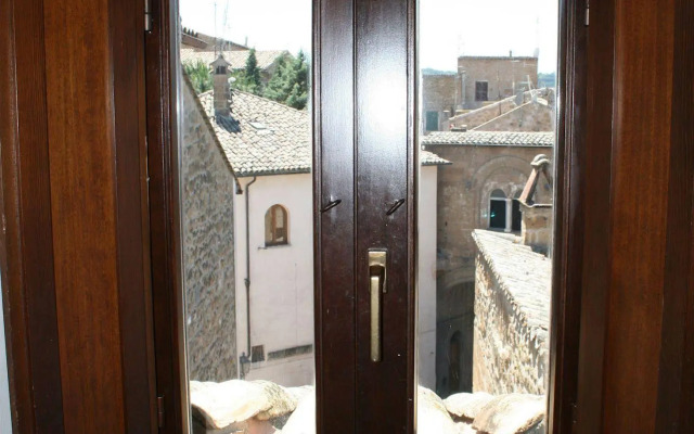 Palazzo Piccolomini