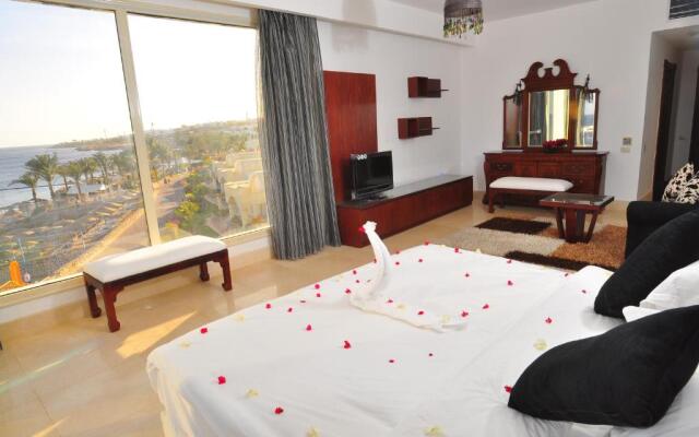Carlton Luxury Resort