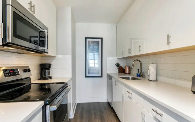 Cozy Studio Near French Quarter