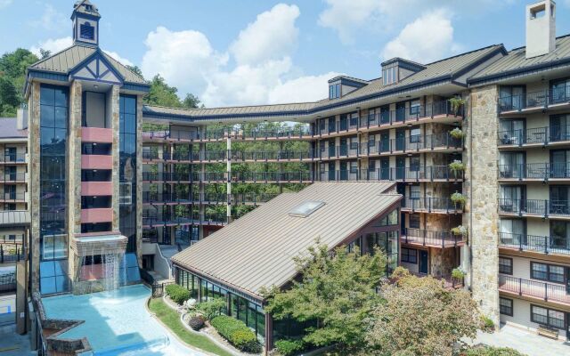 Gatlinburg Town Square