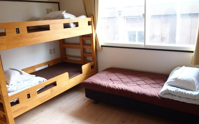 Khaosan Chitose Family Hostel