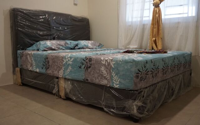 Sakura Bandar Semariang Guest House